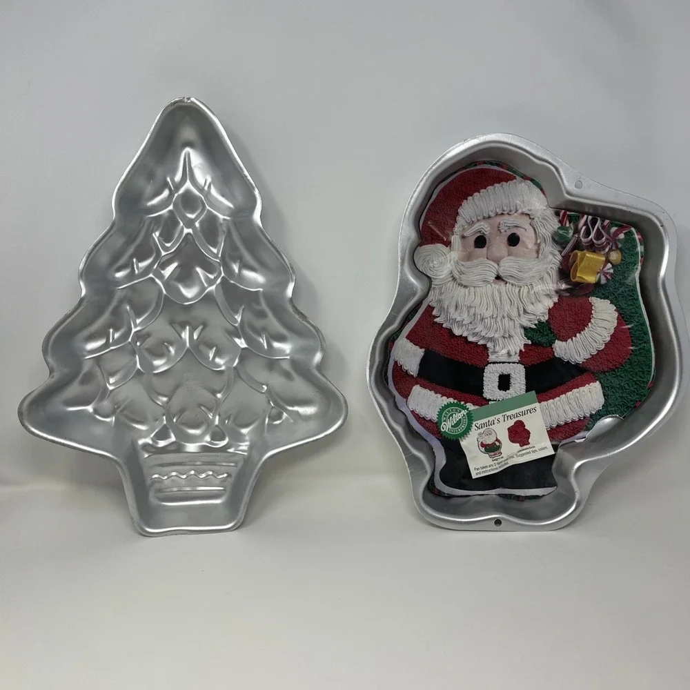 Lot Of 2 Wilton Cake Pans Christmas Tree And Santa Clause